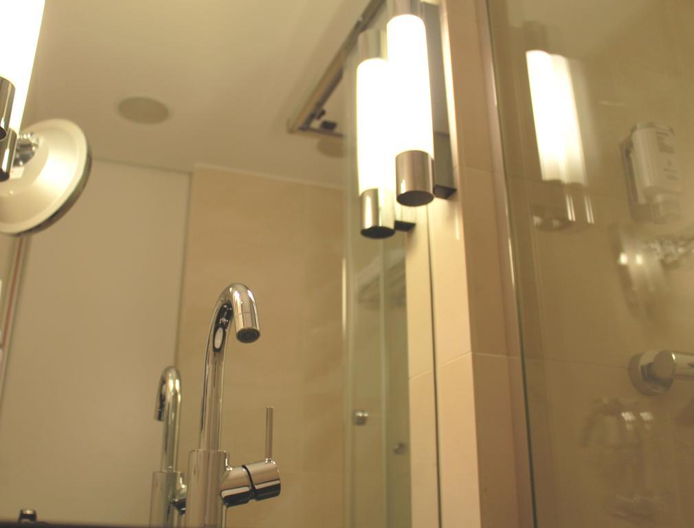 Venusberghotel Бон Екстериор снимка